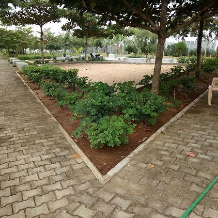Grace Service Apartment Chennai Bagian luar foto