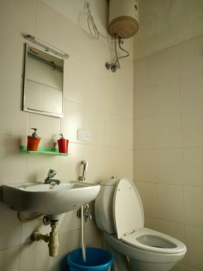 Grace Service Apartment Chennai Bagian luar foto